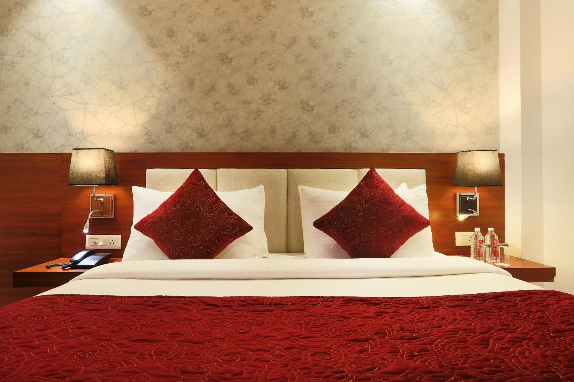 Hotel Arch Suites - Near Aerocity Neu-Delhi Exterior foto